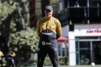 São Paulo intensifica preparação tática para confronto contra o Athletico-pr