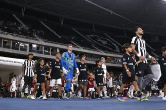 Dois pesos e duas medidas: o tratamento da mídia sobre dívidas no futebol