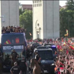 Espanha celebra conquista mundial com desfile histórico pelas ruas de Madri