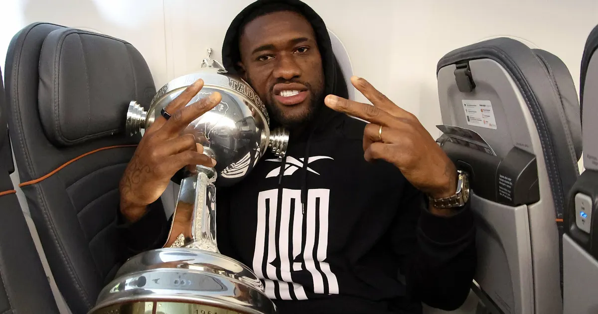 Bastos encaminha rescisão contratual e deixa o Botafogo