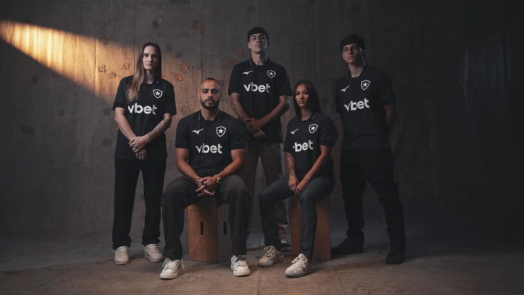 Botafogo e Mizuno apresentam NOVA camisa PRETA away com design histórico e tecnologia