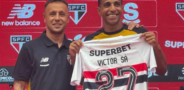 Victor Sá celebra chegada ao São Paulo e se emociona em apresentação oficial