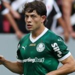 Agustín Giay desfalca Palmeiras contra o Coritiba após lesão no tornozelo