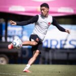 Nuno Moreira surge como opção no Vasco para duelo decisivo na Copa Sul-americana