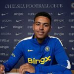 Chelsea oficializa contratação milionária de Morgan Rogers
