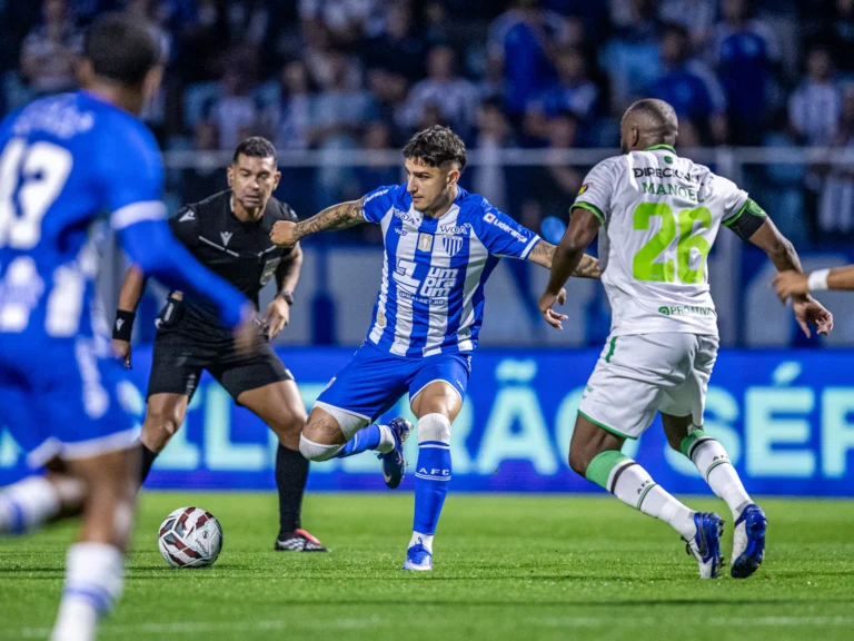 Avaí reage no fim e derrota o América-mg em duelo decisivo pela Série B