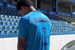 Atacante é expulso antes de jogo da Copa Paulista por urinar no banco