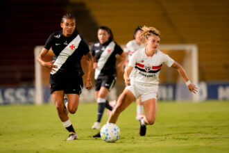 São Paulo vence Vasco e garante classificação na Copa do Brasil feminina