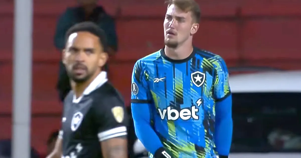 Botafogo define venda de Léo Linck para o futebol português