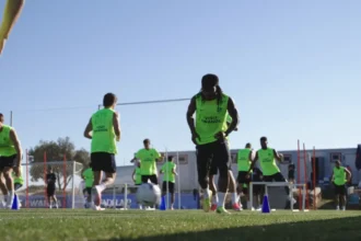 Simeone comanda treinos intensos do Atlético de Madrid em Los Ángeles de San Rafael