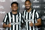 Botafogo oficializa contratação de Paulinho e Lucas Monzón para o elenco