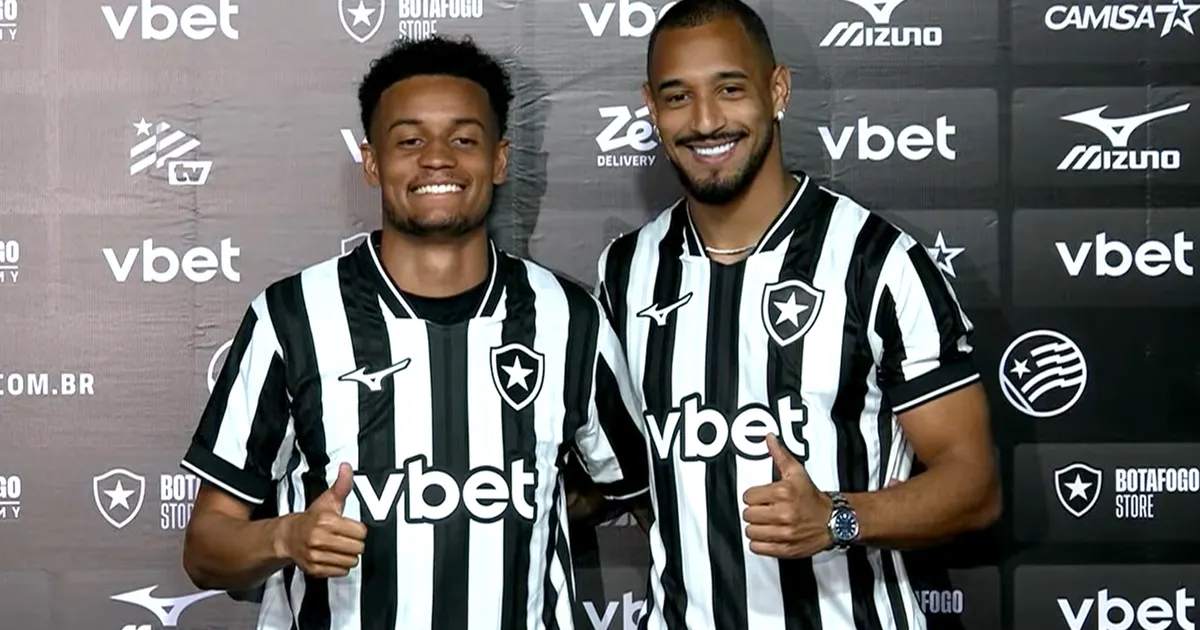 Botafogo oficializa contratação de Paulinho e Lucas Monzón para o elenco