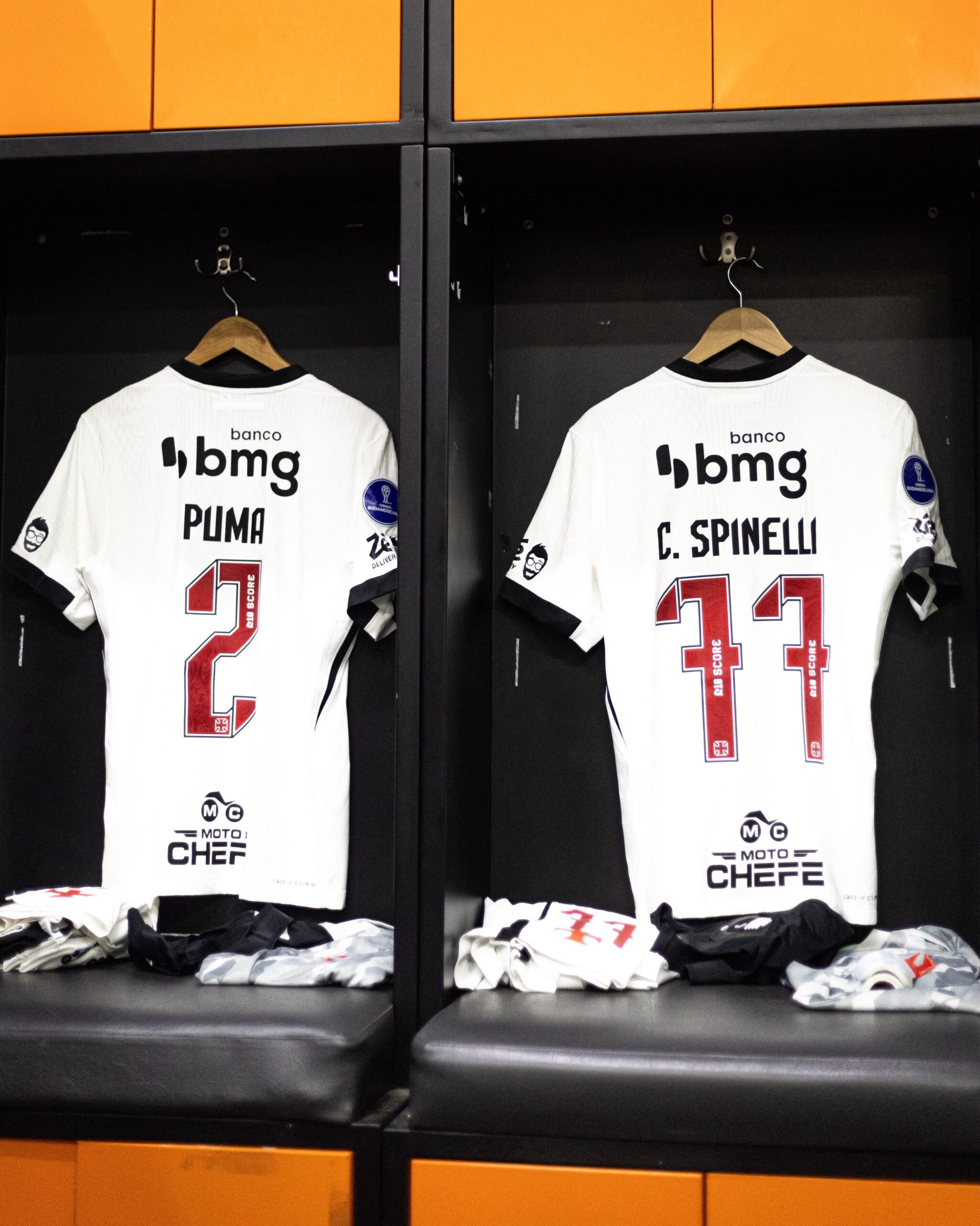 Vasco prepara vestiário em Medellín para compromisso internacional