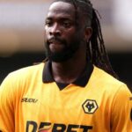 Tolu Arokodare paralisa treino do Wolverhampton após ter transferência negada