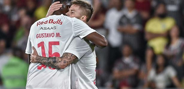 Bragantino encara Sporting Cristal em Lima pela Copa Sul-americana