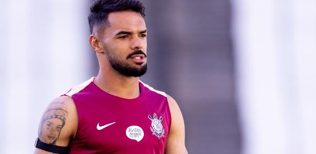 Raniele passa por avaliação médica e vira dúvida no Corinthians para duelo contra o Remo
