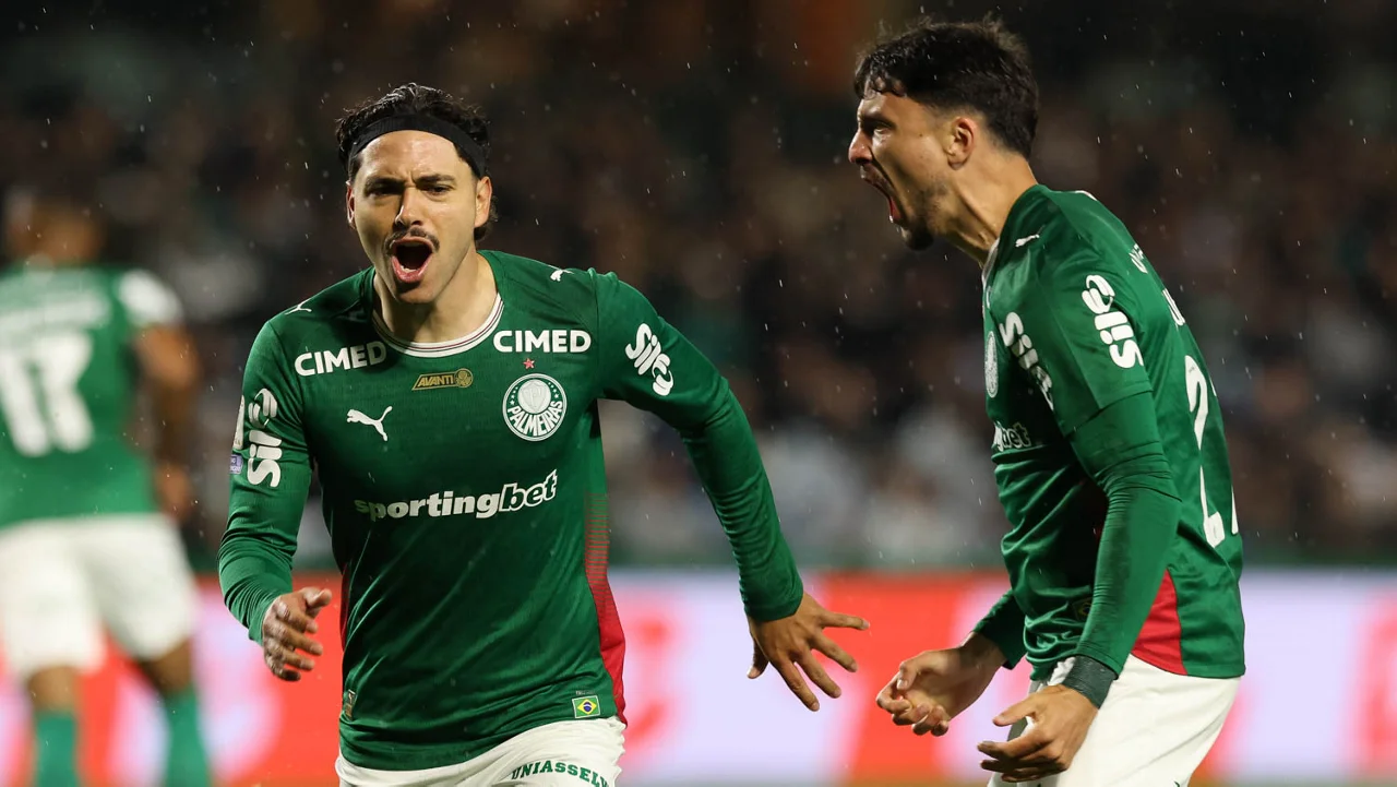 Mauricio brilha na vitória do Palmeiras e comenta assédio de clubes após a Copa