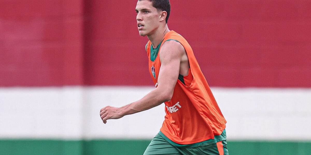 Saída de Davi Schuindt do Fluminense gera críticas contundentes de José Ilan