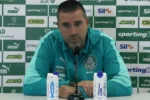 João Martins comenta especulações sobre Danilo e reafirma foco no elenco do Palmeiras