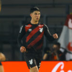 Athletico Paranaense supera São Paulo fora de casa com gol de Leozinho