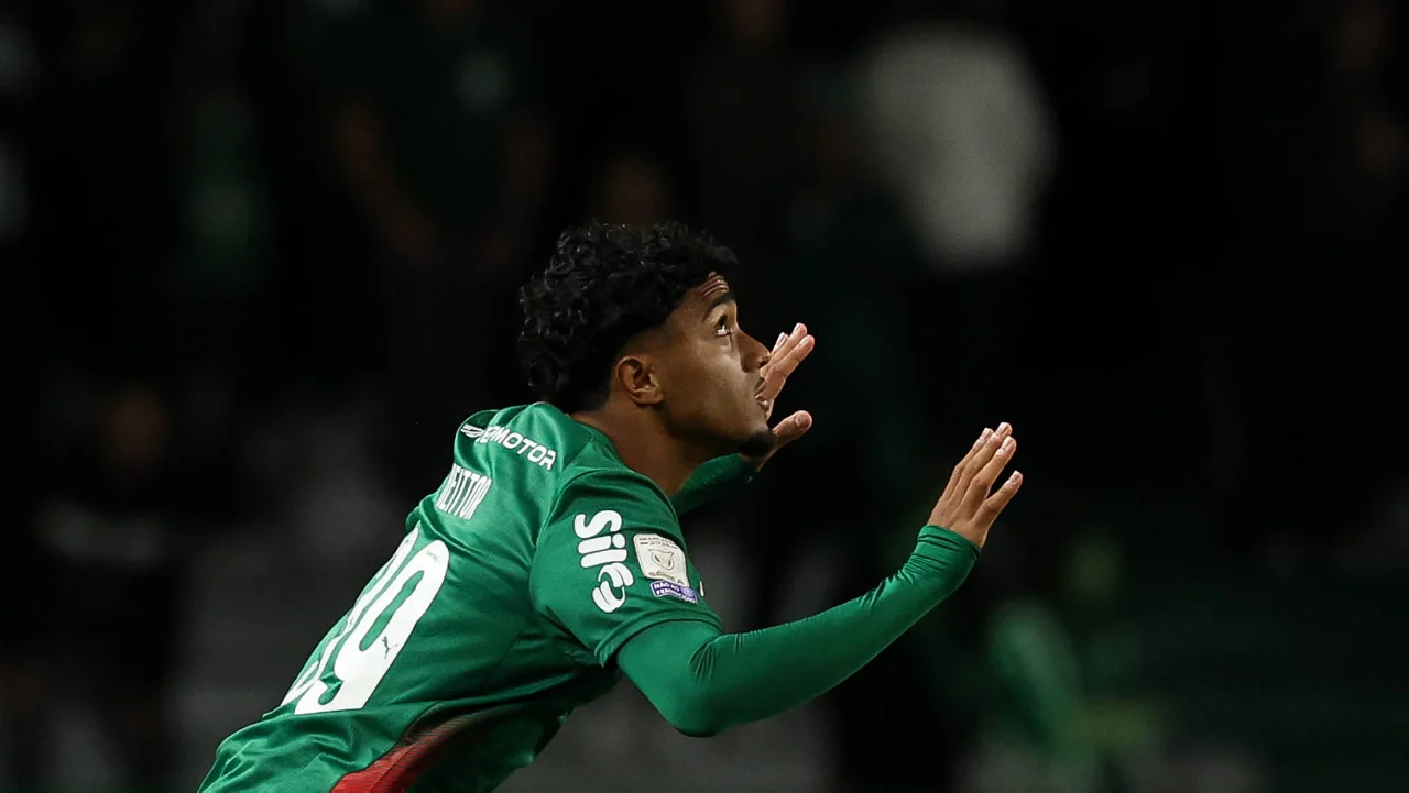 Heittor celebra estreia profissional no Palmeiras e projeta sequência com Abel Ferreira