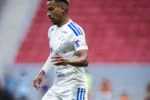 Cruzeiro vence Internacional no Beira-rio e Matheus Pereira projeta G4