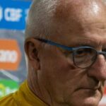 Dorival Júnior lamenta apagão do São Paulo em derrota para o Athletico-pr