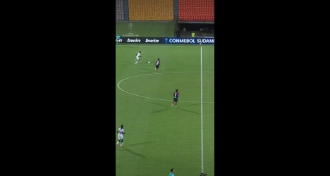 Gol de Spinelli pelo Vasco na Sul-americana ganha destaque oficial