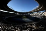 Botafogo e Vitória se enfrentam no Nilton Santos com retornos e estreias em jogo do Brasileirão