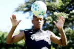 Palmeiras mantém oferta de R$ 160 milhões por Danilo e aguarda decisão do Botafogo
