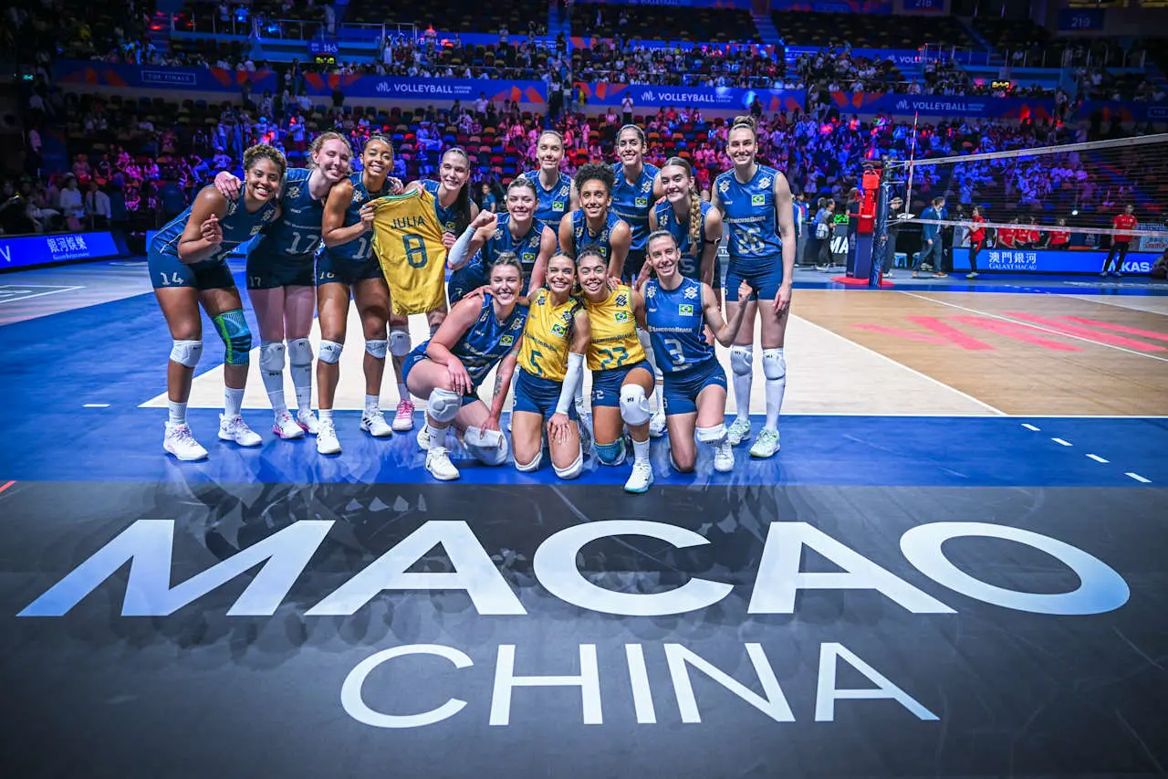 Liga das Nações de vôlei feminino define confrontos decisivos em Macau