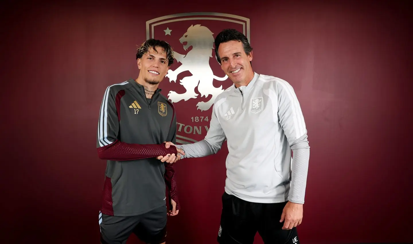 Aston Villa oficializa chegada de Alejandro Garnacho por empréstimo