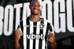 Domingos Andrade tem nome publicado no BID e fica à disposição do Botafogo