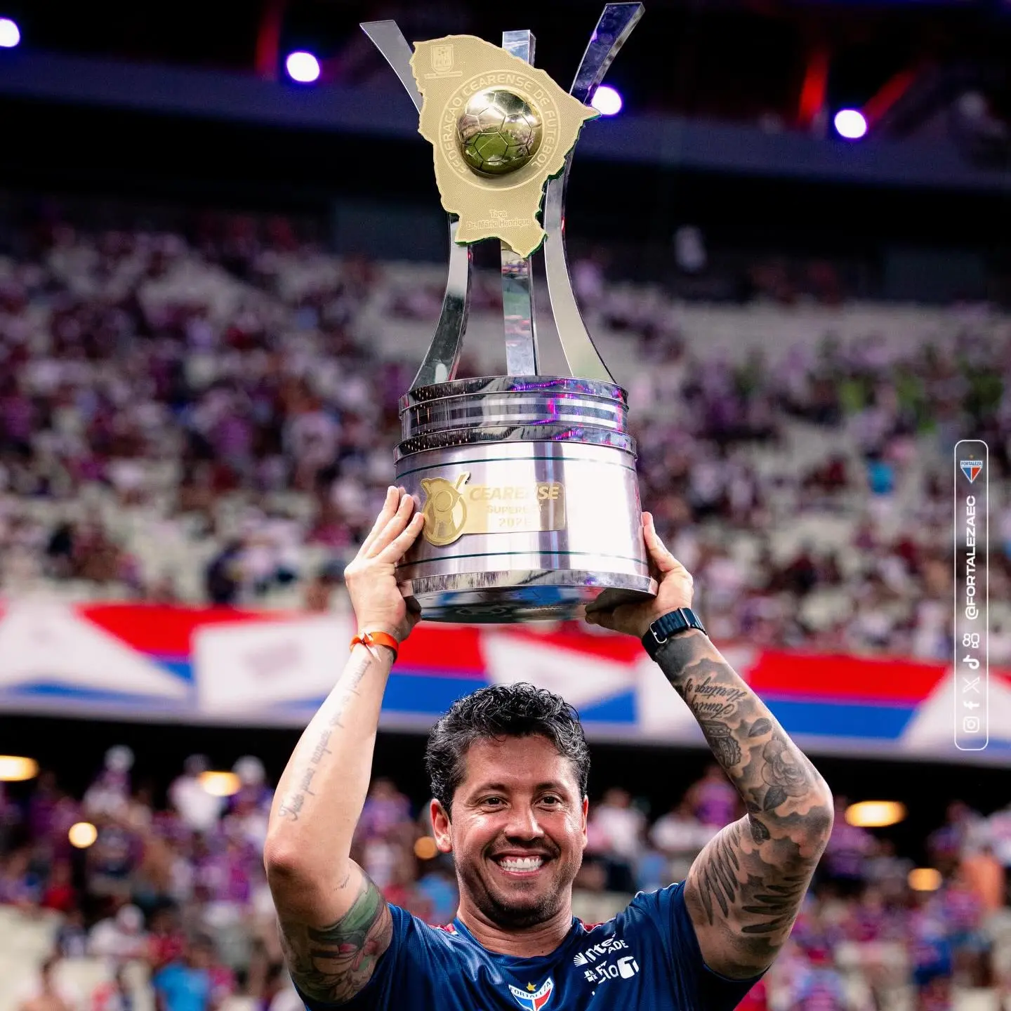 Fortaleza oficializa desligamento do técnico Thiago Carpini após oscilação na Série B