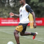São Paulo intensifica preparação física em treino no CT da Barra Funda