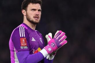Torino inicia tratativas com Leeds United pela contratação de Lucas Perri