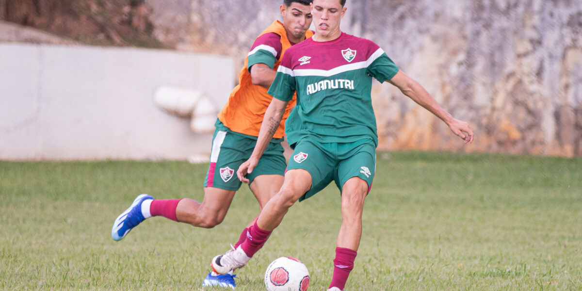 Saída de Davi Schuindt do Fluminense sem compensação financeira gera críticas da torcida