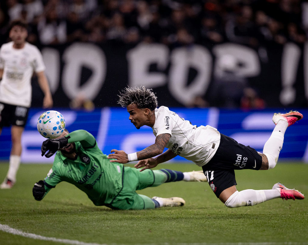 Corinthians e Remo protagonizam duelo decisivo pela décima nona rodada do Brasileirão