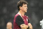 Fernando Diniz descarta milagres e analisa futuro do elenco no Corinthians