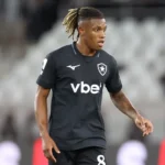 Danilo cobra postura do Botafogo e recusa transferência para o futebol russo
