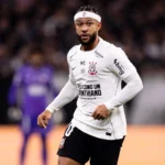 Impasse financeiro e pressão interna colocam renovação de Memphis no Corinthians em risco