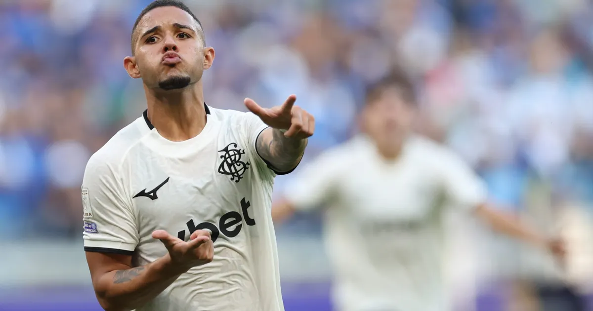 Justino brilha no Botafogo e conquista o prêmio de craque da 20ª rodada do Brasileirão