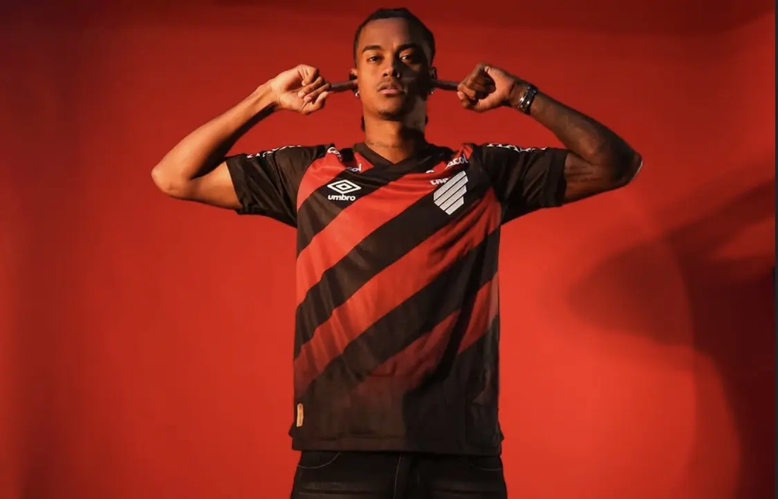 Kerwin Vargas tem nome no BID e reforça o Athletico-pr diante do Vitória na Copa do Brasil