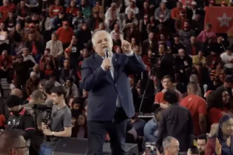 Márcio França projeta cenário eleitoral em São Paulo e aposta em vitória de Lula
