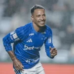 Matheus Pereira garante vitória do Cruzeiro e exalta força do elenco
