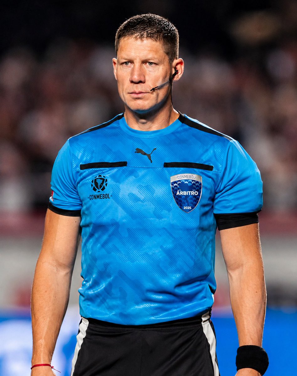 Maximiliano Ramírez comanda arbitragem argentina em duelo decisivo do Vasco