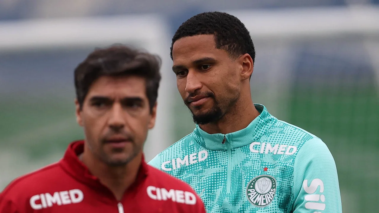 Murilo analisa esquema com três zagueiros e projeta retorno do Palmeiras ao seu estádio