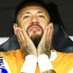 Neymar e a seleção brasileira: críticas apontam postura mimada do atleta