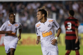 Neymar e o gol Puskás: a magia que incendiou Santos e Flamengo há 15 anos