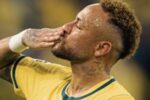 Neymar indica fim de sua trajetória na seleção brasileira após vitória do Santos